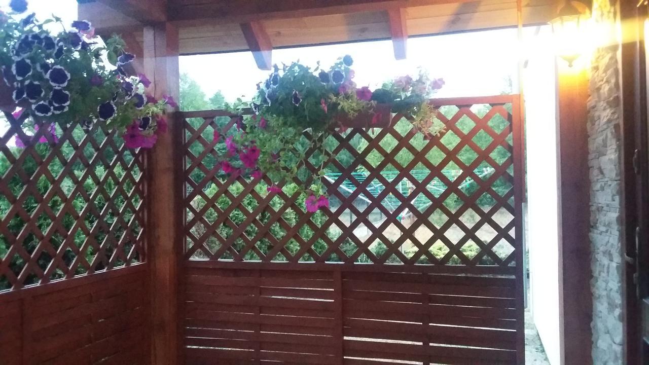 Pokoje Goscinne Ontario Mieroszyno Jastrzębia Góra Eksteriør bilde
